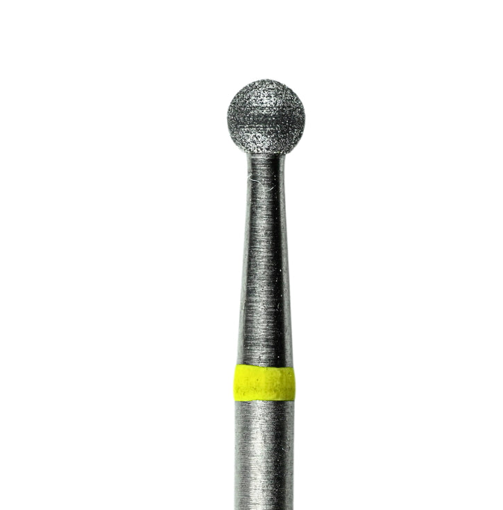Embout de manucure en forme de bille avec bague jaune - abrasif doux pour les cuticules et les peaux très sensibles.